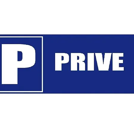 J1 St-quentin-en -yvelines En Rez De Jardin Avec Parking Trappes